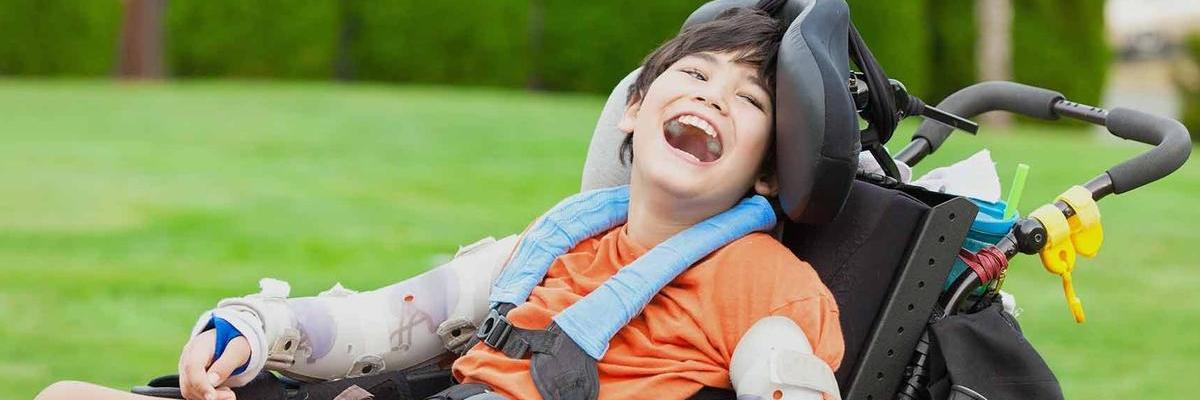 Parálisis cerebral infantil y su tratamiento en Fisioclinics Alcobendas